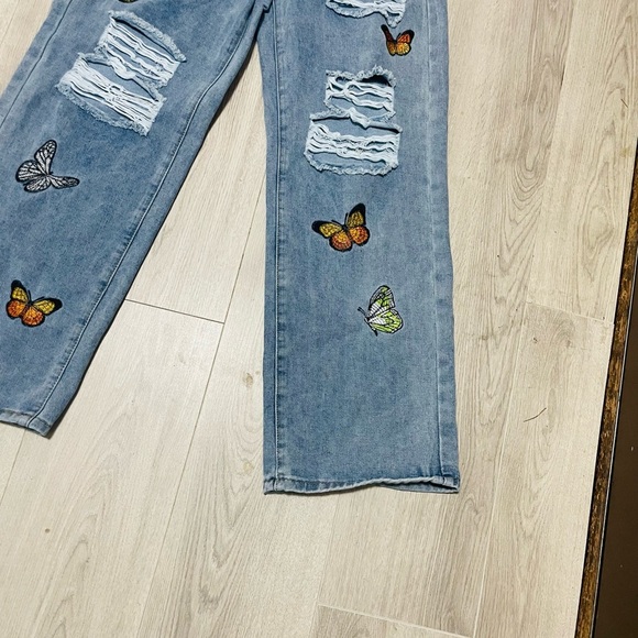 Embroidered Butterfly Blue Vintage Style Jeans Sz Sm - Picture 2 of 8
